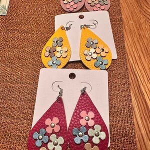 Fishhook pleather earrings, set of 3